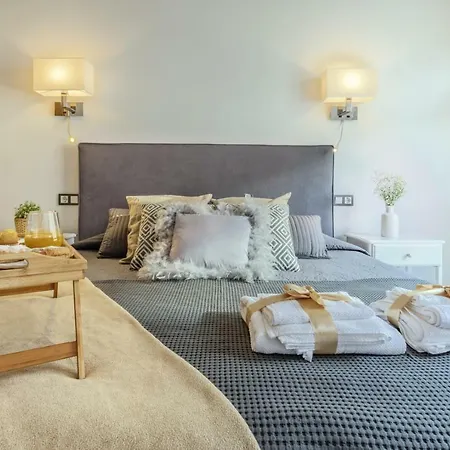 Apartment -malagasunapts- Citycentre Rooftop Pool *